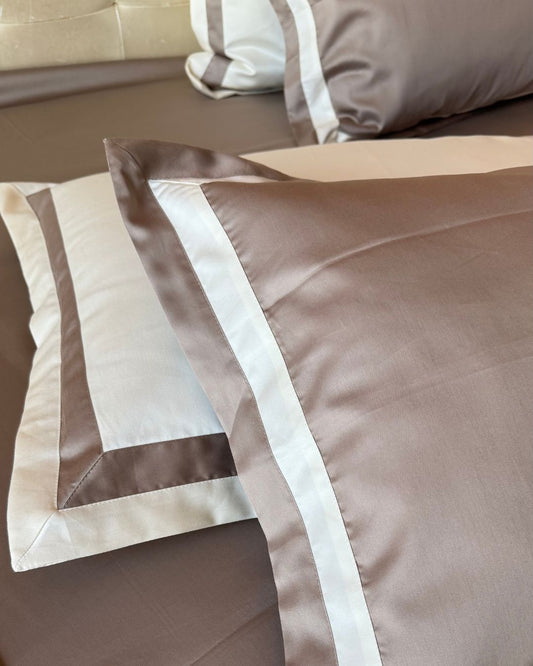 Borderline Taupe Ivory