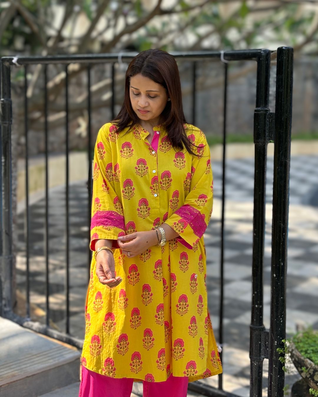 Gulmohar Kurta