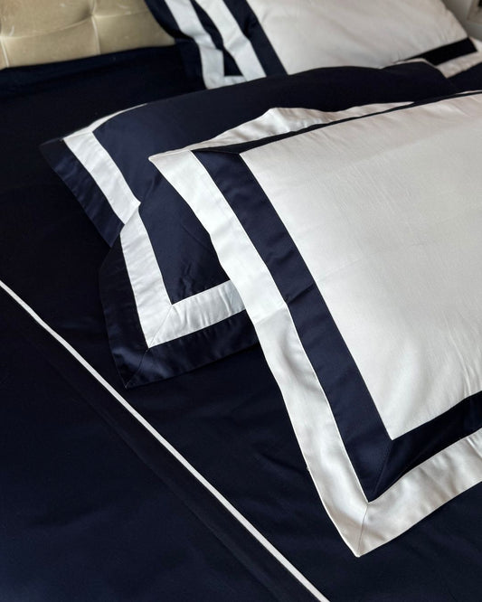 Borderline Navy White