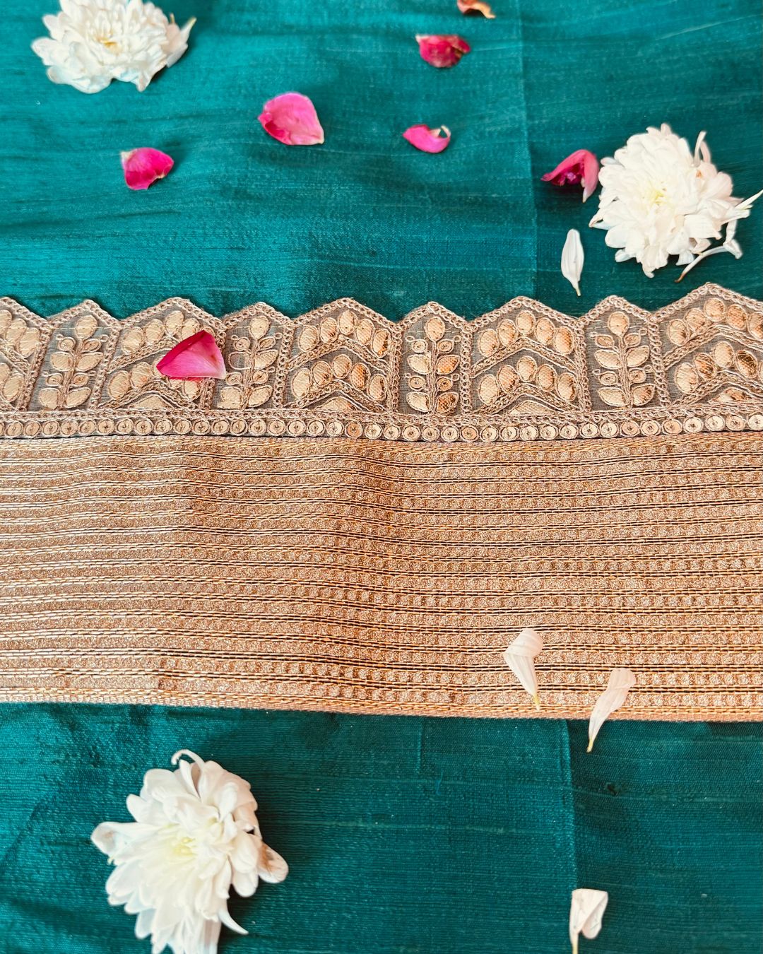 Deeya Emerald Silk Table Runner