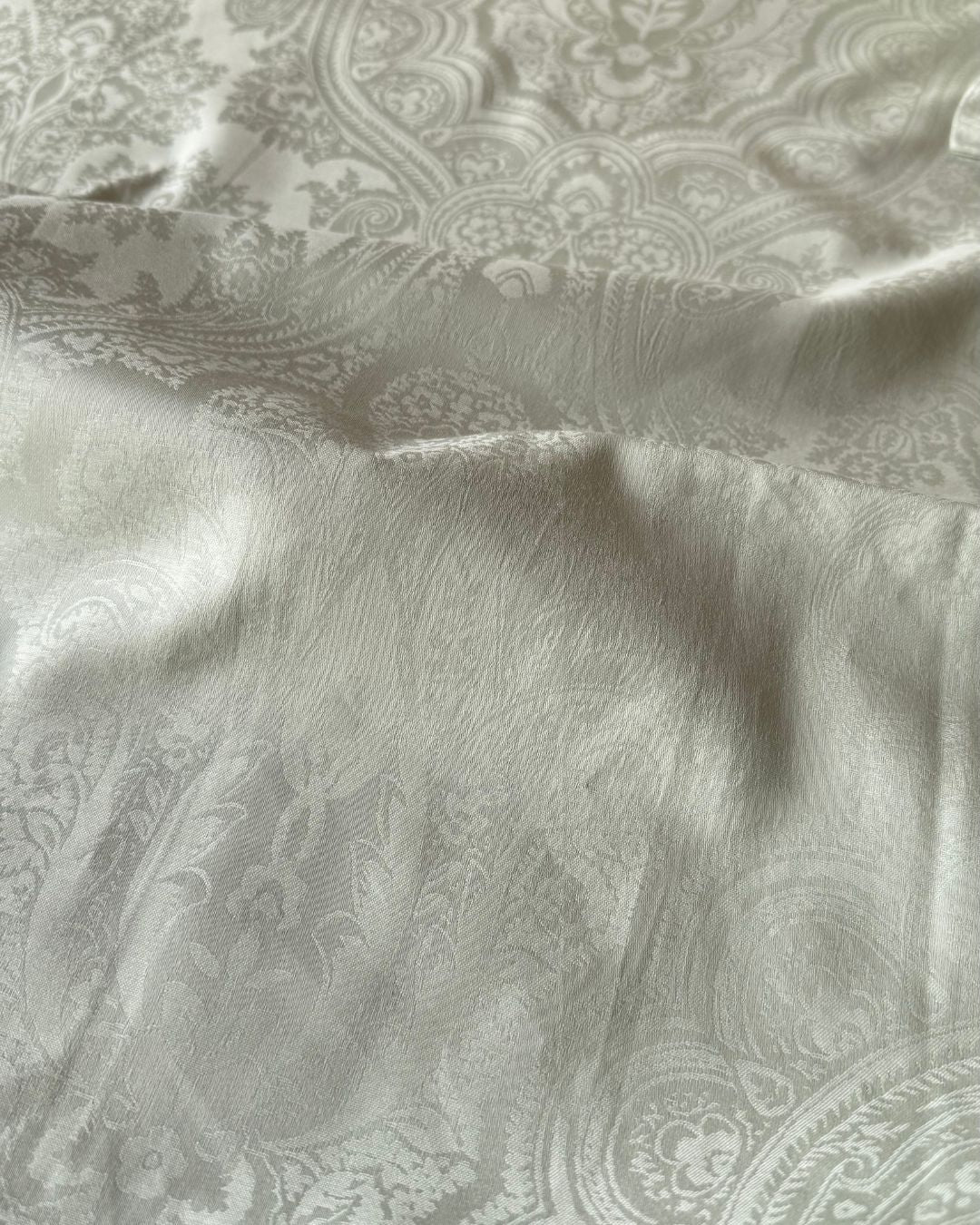 Jacquard Mint Paisley Bedsheet Set