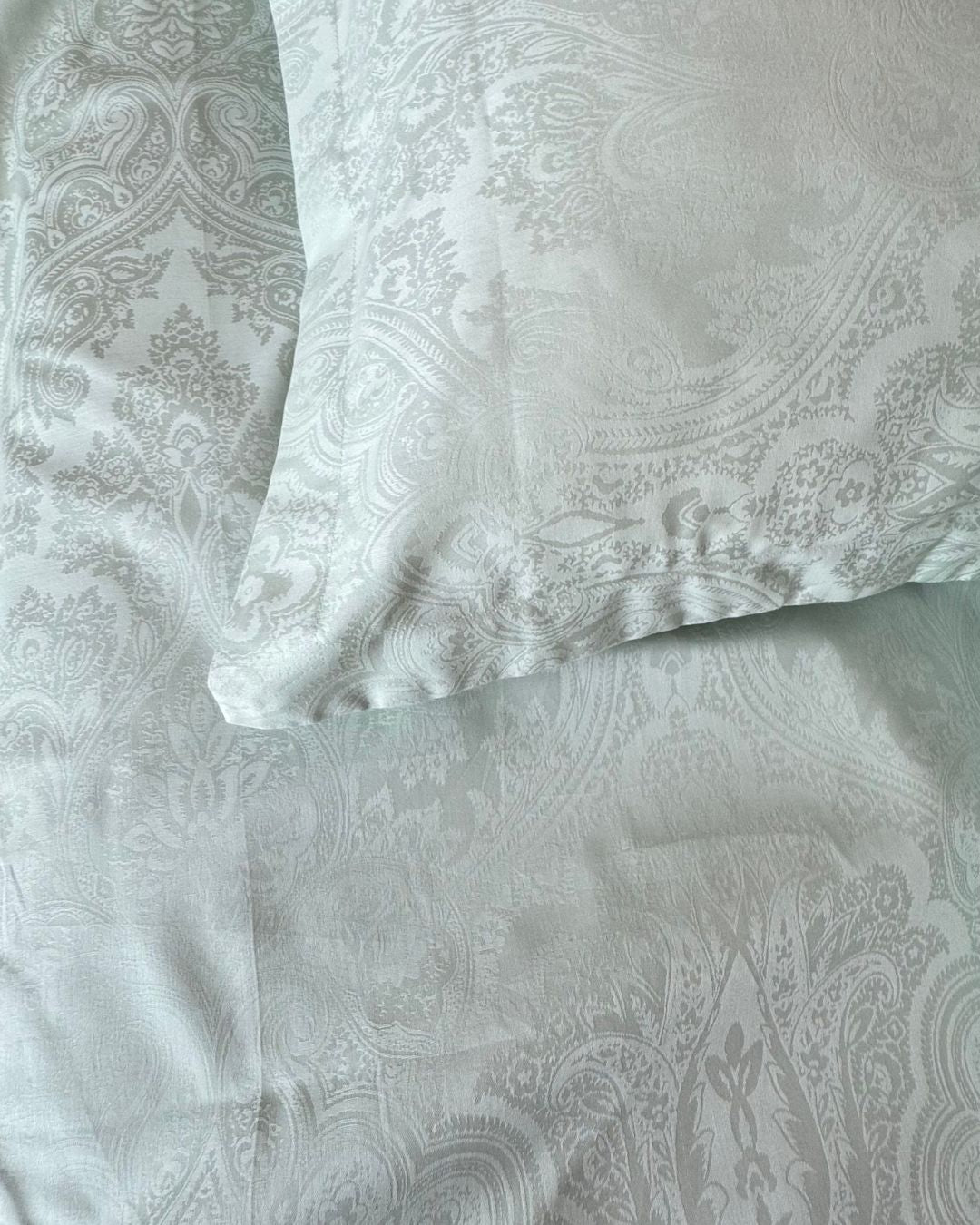 Jacquard Mint Paisley Bedsheet Set