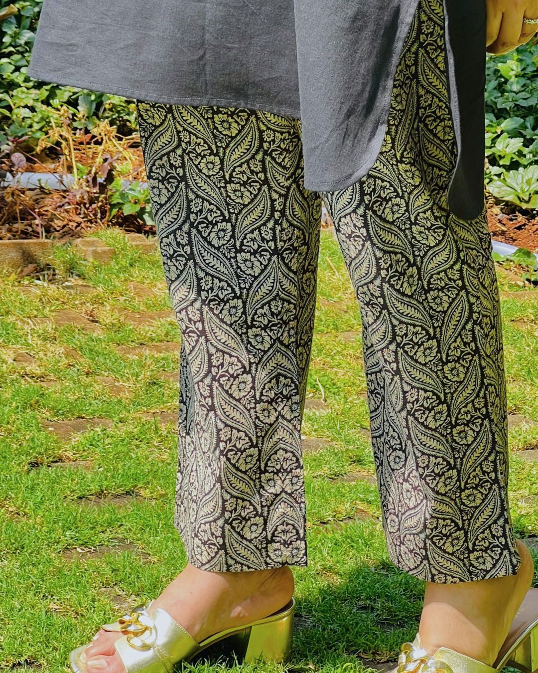 Amaya Printed Pants