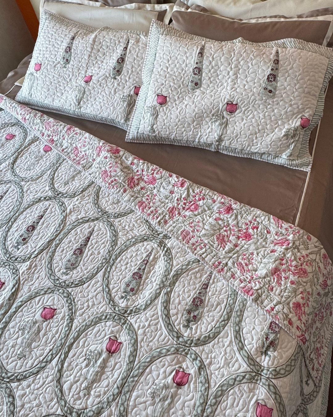 Jaipur Bloom Bedcover