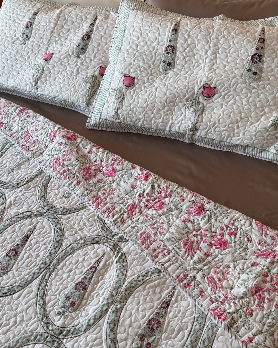 Jaipur Bloom Bedcover