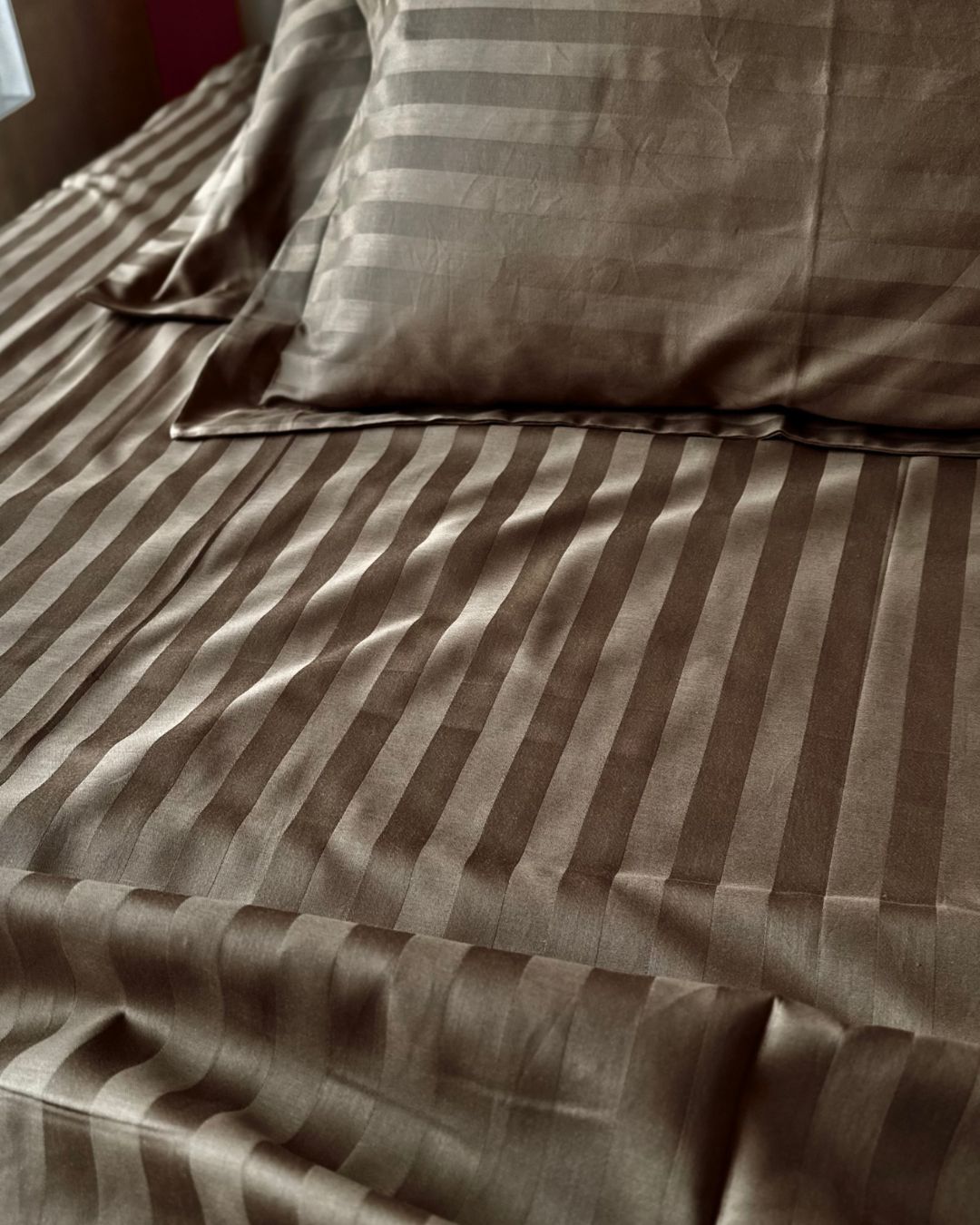 Coffee Brown Bedsheet Set