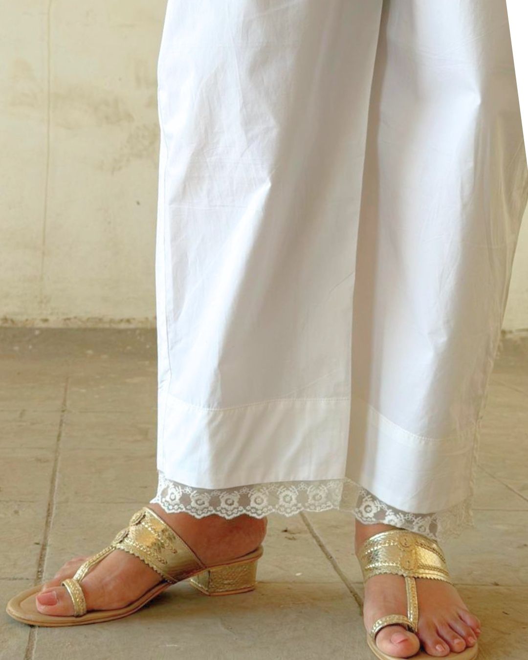 Safed Pants