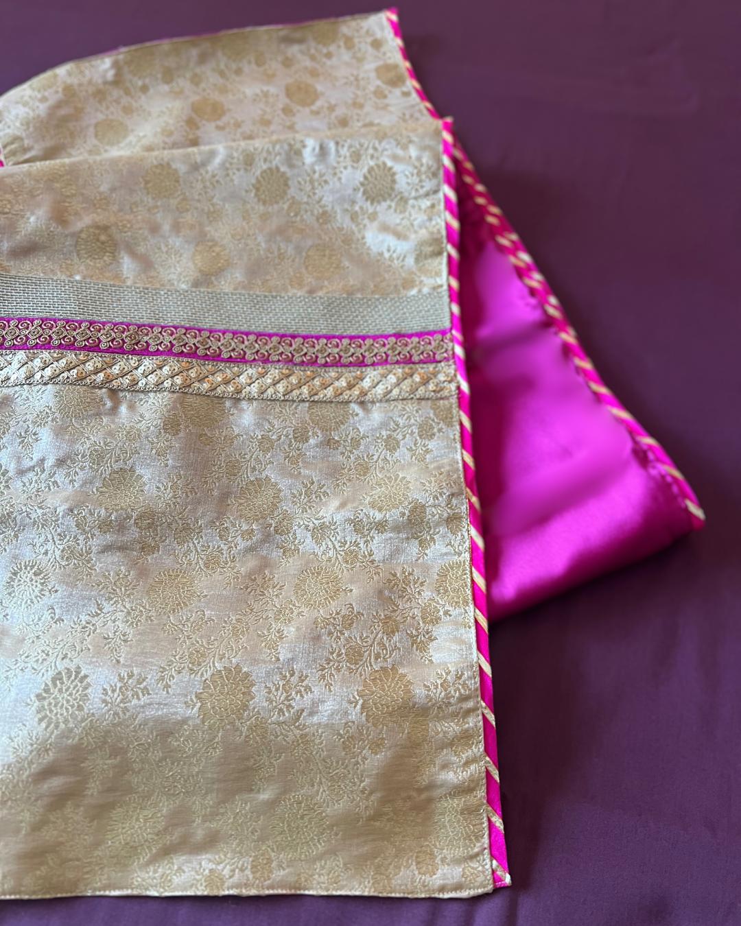 Banaras Gold Pink