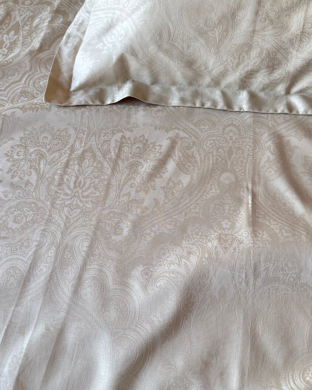 Jacquard Sand Bedsheet Set