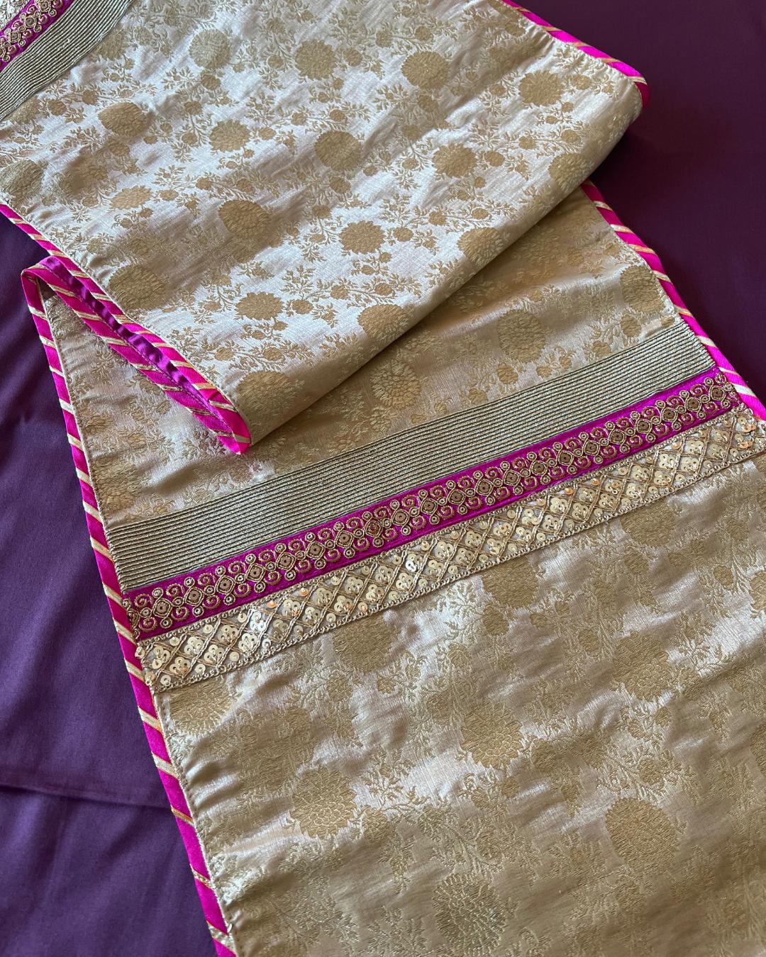 Banaras Gold Pink
