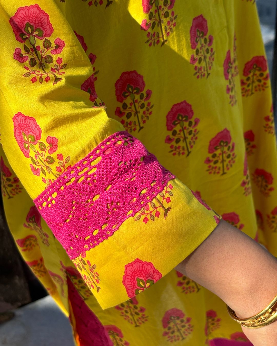 Gulmohar Kurta