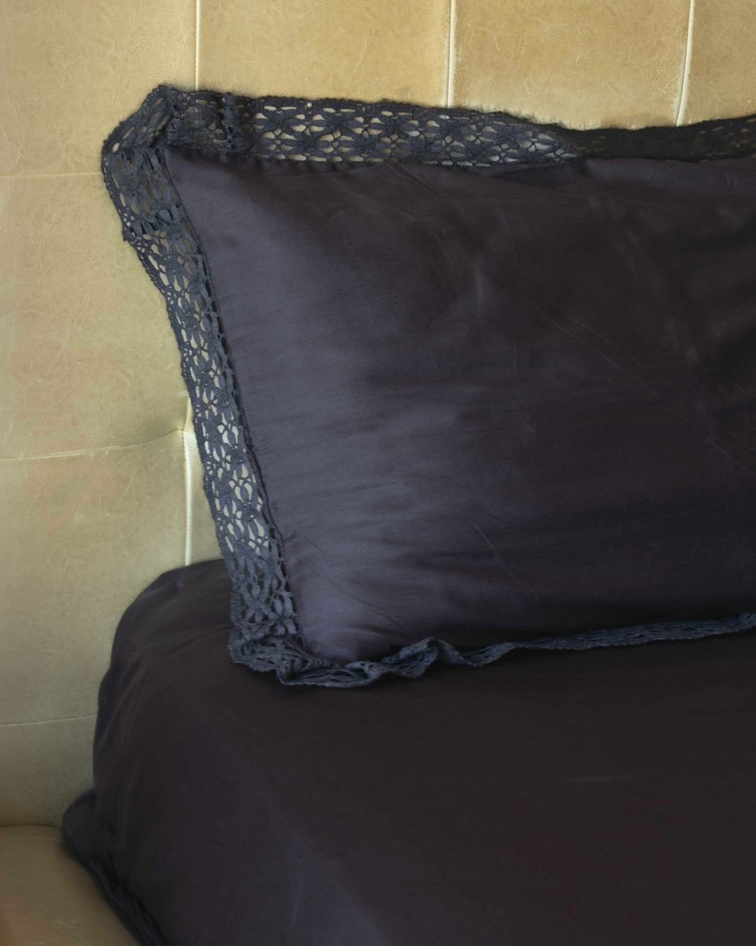 Charcoal Sateen Bedsheet Set