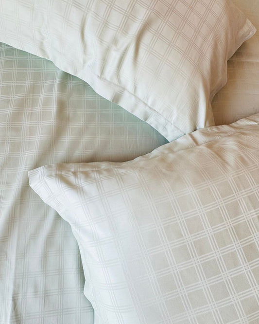 Jacquard Mint Checks Bedsheet Set