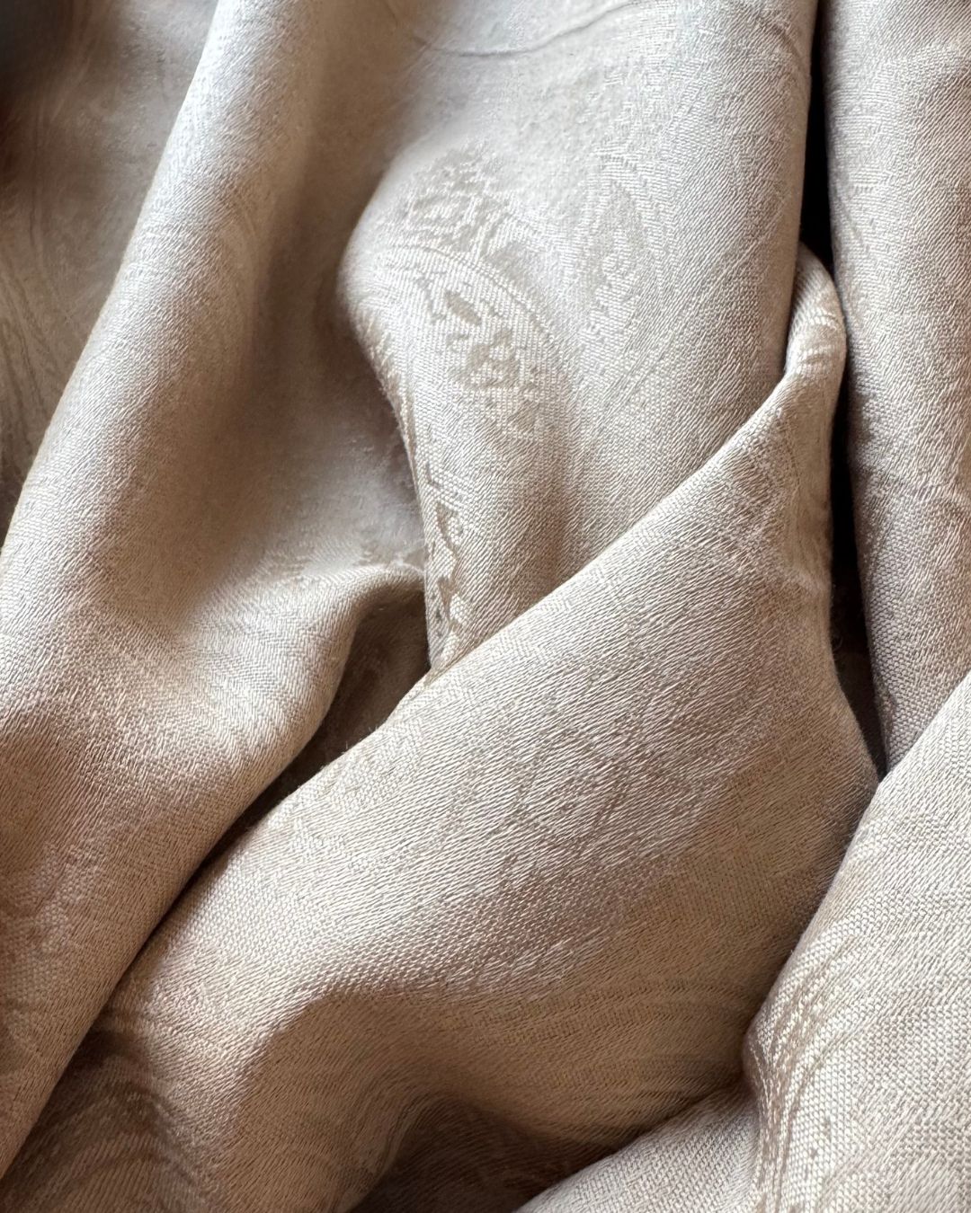 Jacquard Biscuit Bedsheet Set