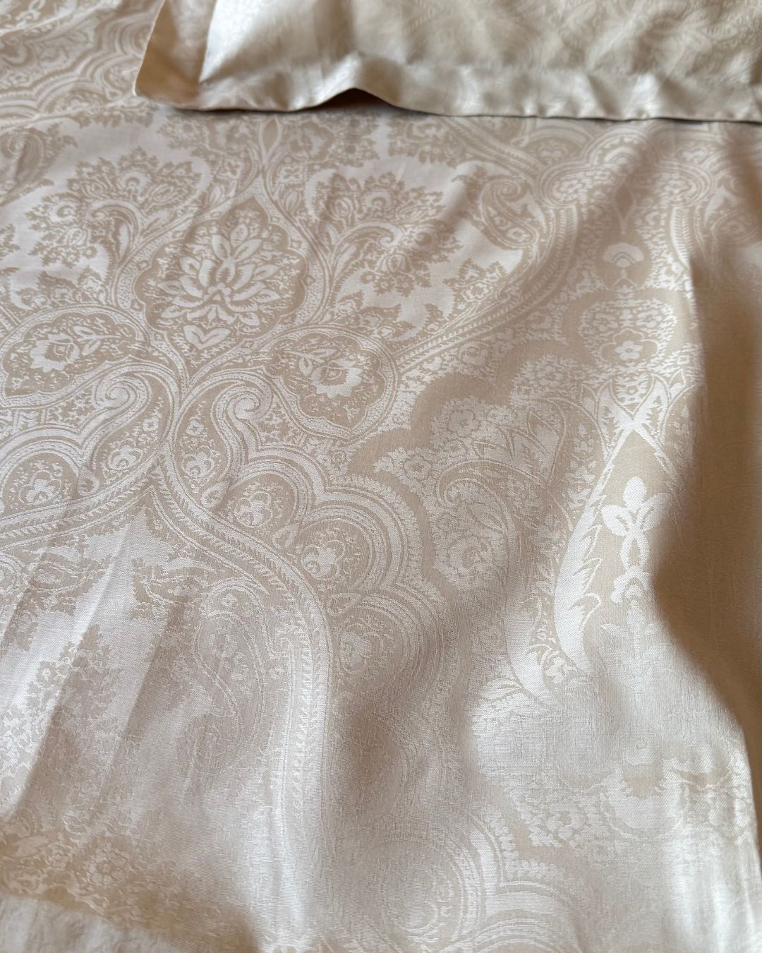 Jacquard Sand Bedsheet Set