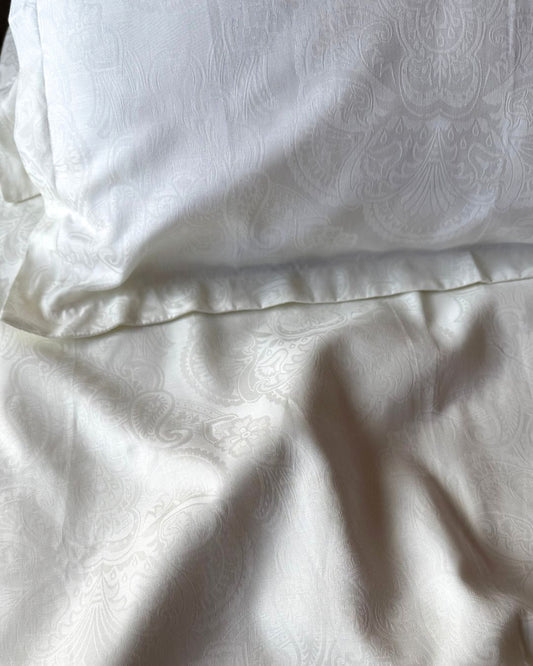 Jacquard Ivory Bedsheet Set