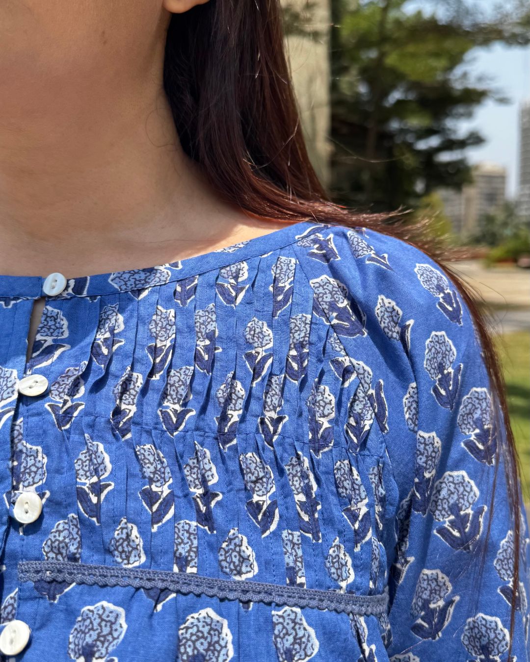 Wanderer Peasant Top Blue