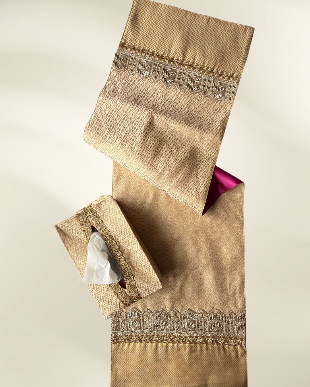 Svarna Tissue Box Cover