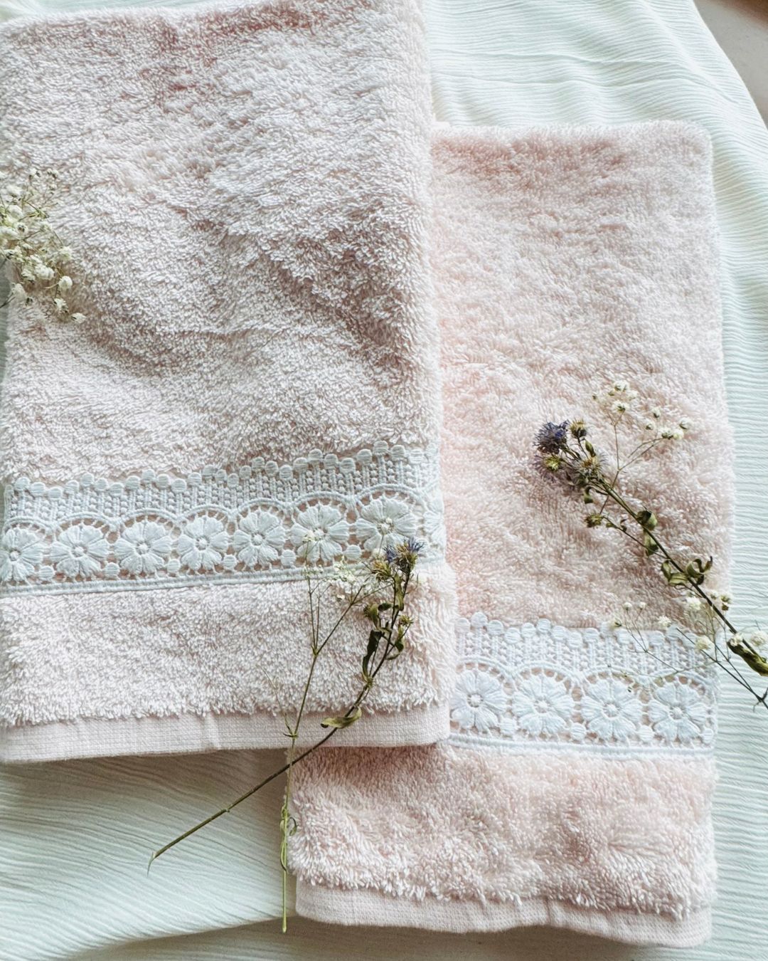 Apricot Hand Towels