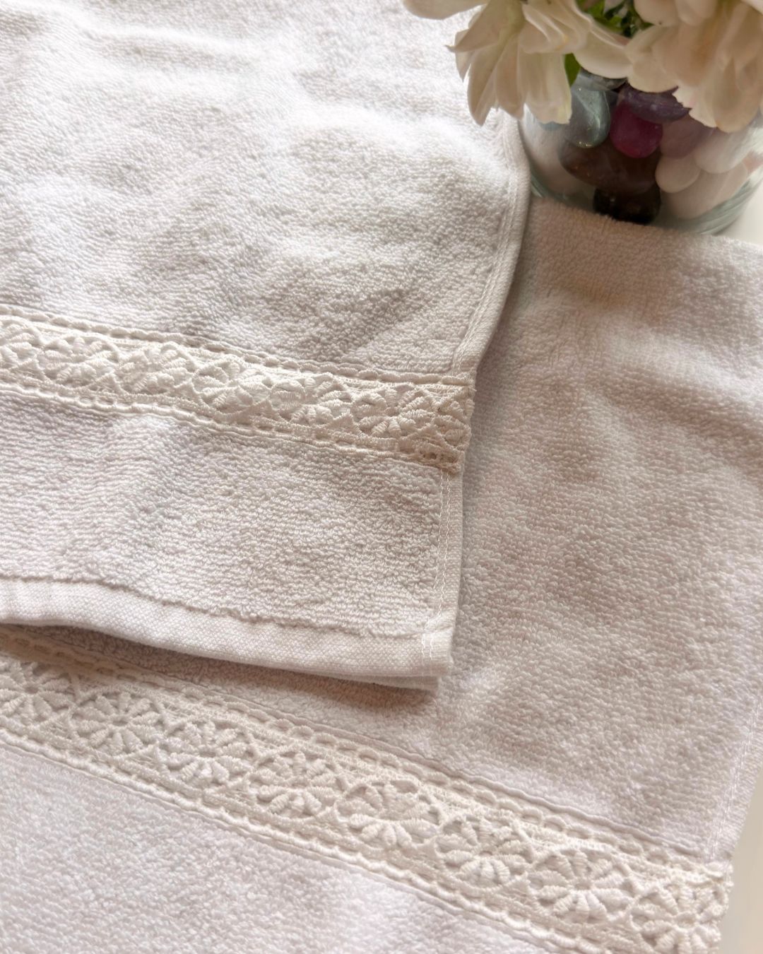 Villa Hand Towels White